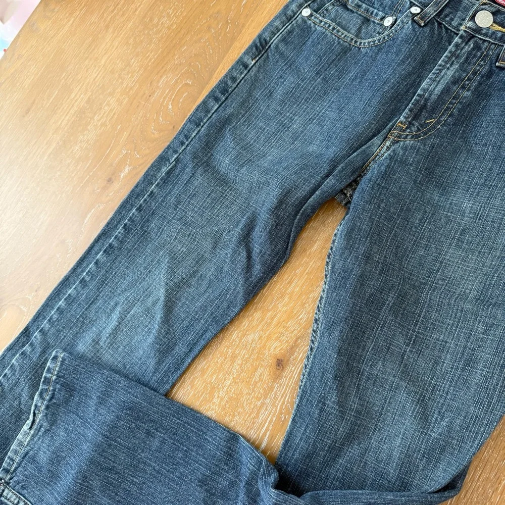 Levi's Men's Dark Blue Slim Straight Jeans 27